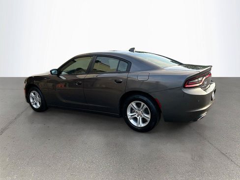 Used 2023 Dodge Charger SXT RWD image 6