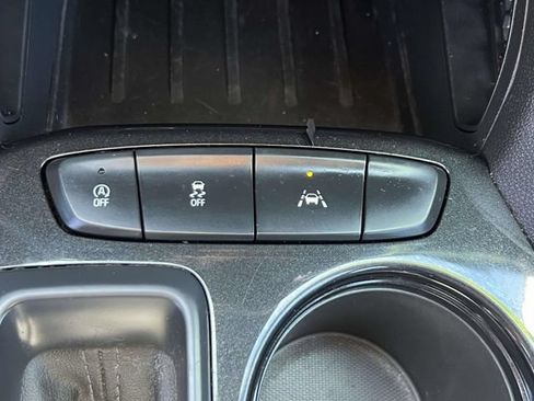 Certified 2023 Chevrolet TrailBlazer LS FWD image 29