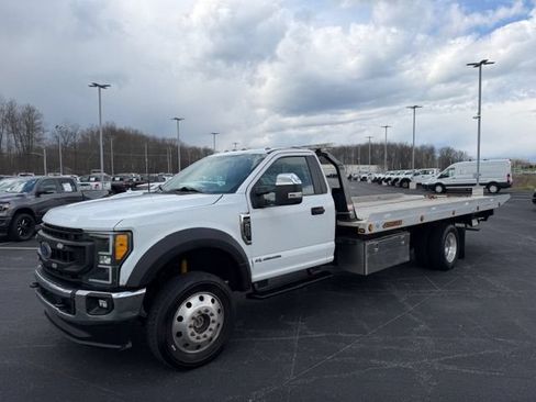 Used 2022 Ford F600 4x4 Regular Cab Super Duty w/ Low Deflection Package image 4
