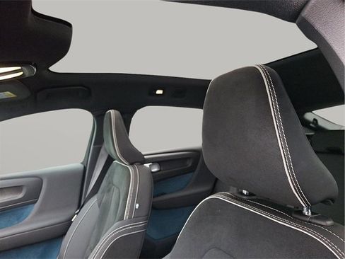 Certified 2023 Volvo C40 P8 Recharge Plus image 13