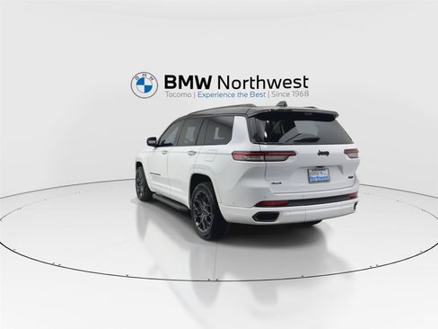 Used 2023 Jeep Grand Cherokee L Summit AWD/4WD image 13