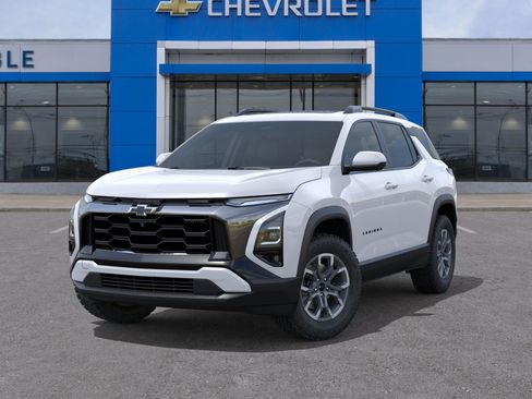 New 2026 Chevrolet Equinox ACTIV AWD/4WD image 6