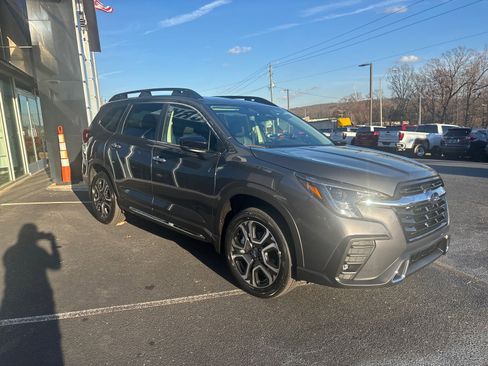 New 2026 Subaru Ascent Touring image 4