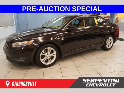 Used 2013 Ford Taurus SEL FWD image 1