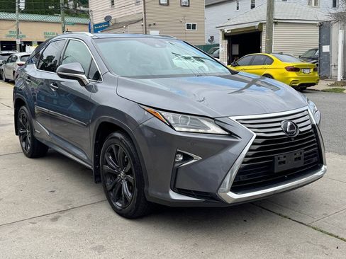 Used 2018 Lexus RX 450h AWD w/ Luxury Package image 3