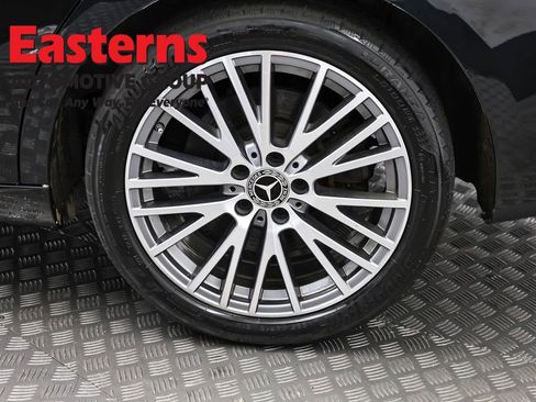Used 2023 Mercedes-Benz CLA 250 4MATIC image 34