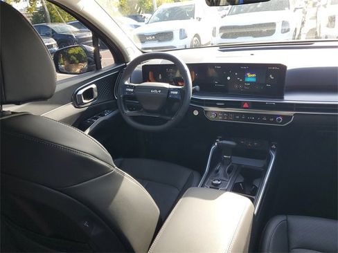 New 2026 Kia Sorento EX image 13