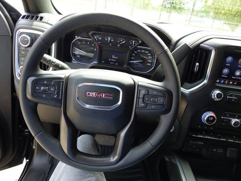 Used 2021 GMC Sierra 1500 AT4 AWD/4WD image 30