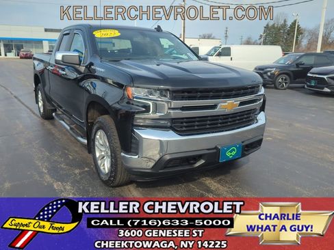 Certified 2022 Chevrolet Silverado 1500 LT AWD/4WD image 1
