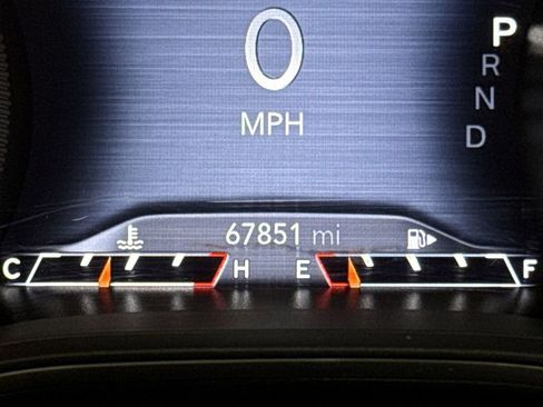 Used 2019 Jeep Cherokee Limited image 13