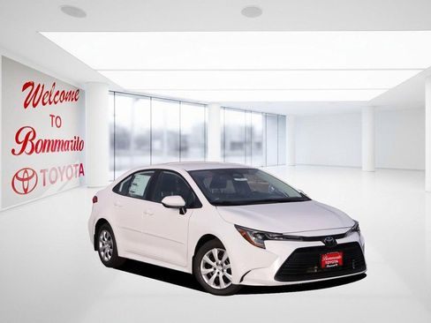 New 2026 Toyota Corolla LE image 2