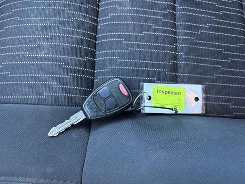 Used 2012 Jeep Wrangler Sahara image 35