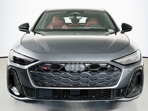 Used 2025 Audi S5 Premium Plus w/ Premium Plus Package image 2