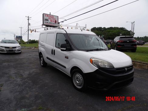 Used 2016 RAM ProMaster City Tradesman image 3