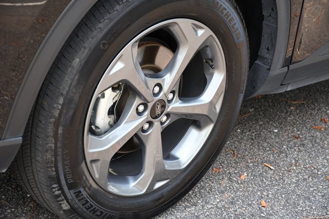 Used 2025 Ford Escape ST-Line Select AWD/4WD image 11