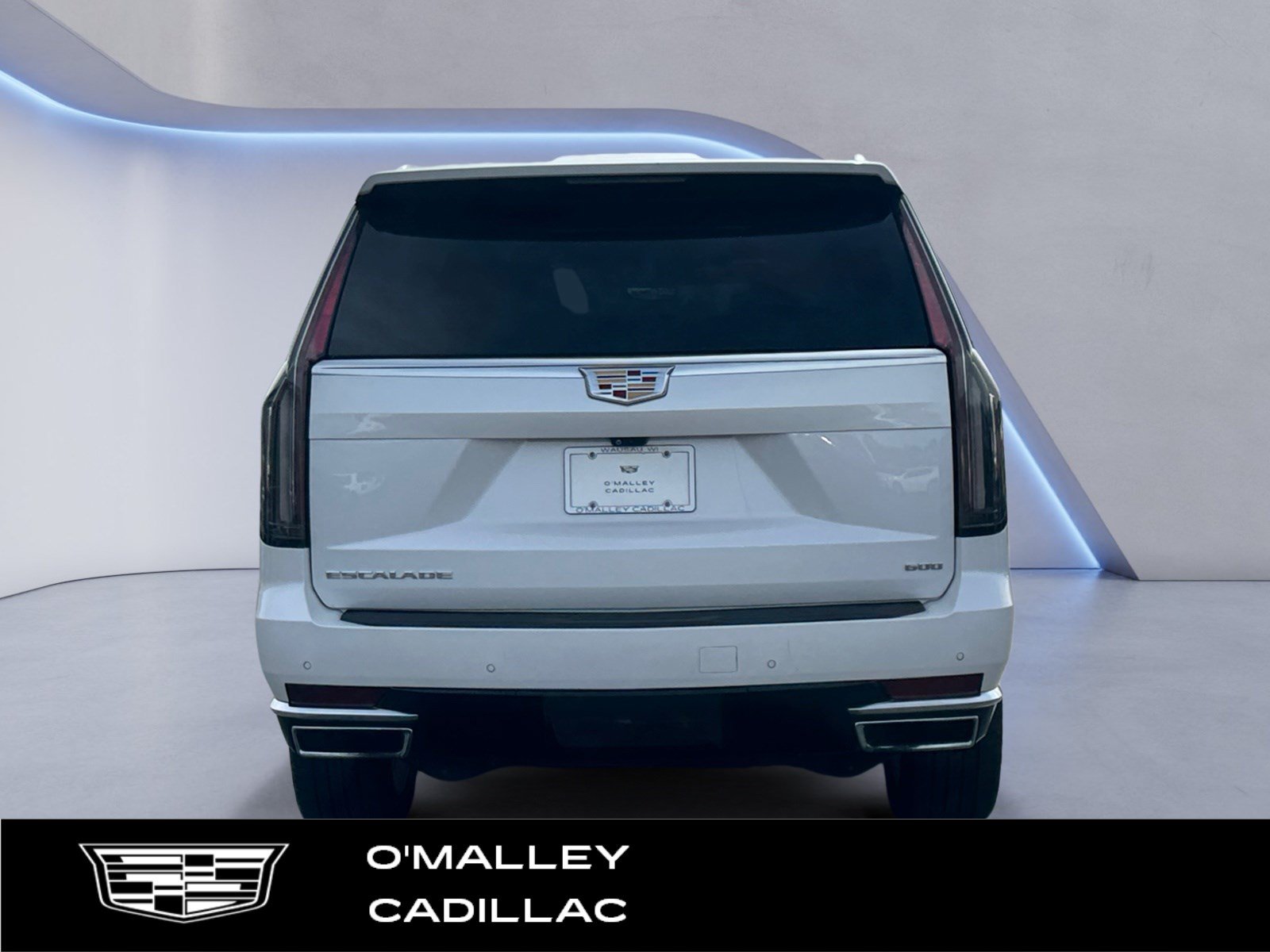 Used 2023 Cadillac Escalade ESV Premium Luxury AWD/4WD image 4