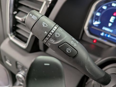 Used 2023 GMC Sierra 1500 Denali w/ Technology Package image 17