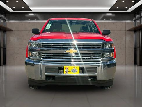 Used 2017 Chevrolet Silverado 2500 W/T AWD/4WD image 3