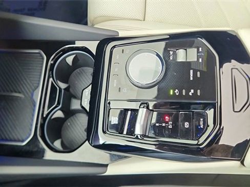 Used 2025 BMW 530i image 54