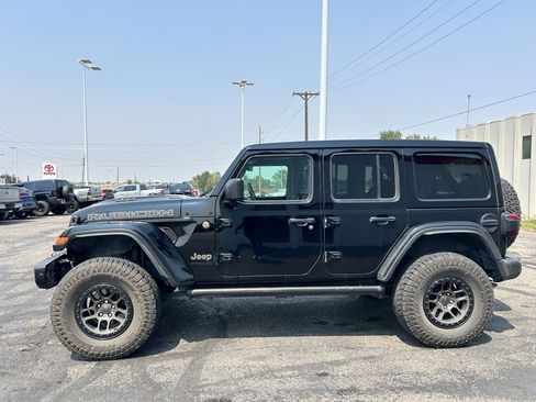 Used 2021 Jeep Wrangler Unlimited Rubicon w/ Xtreme Recon 35" Tire Package AWD/4WD image 2