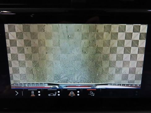 Used 2025 GMC Sierra 2500 AT4 w/ AT4 Premium Plus Package image 25