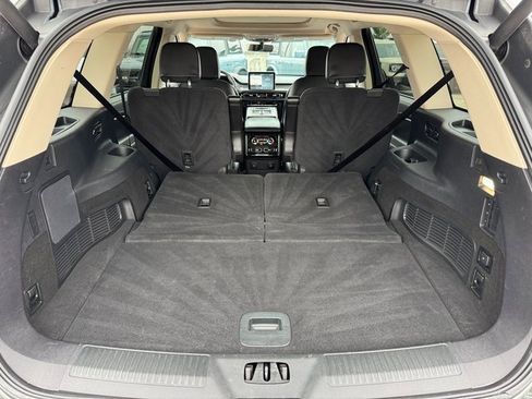 Used 2022 Lincoln Aviator AWD w/ Premium Package image 18