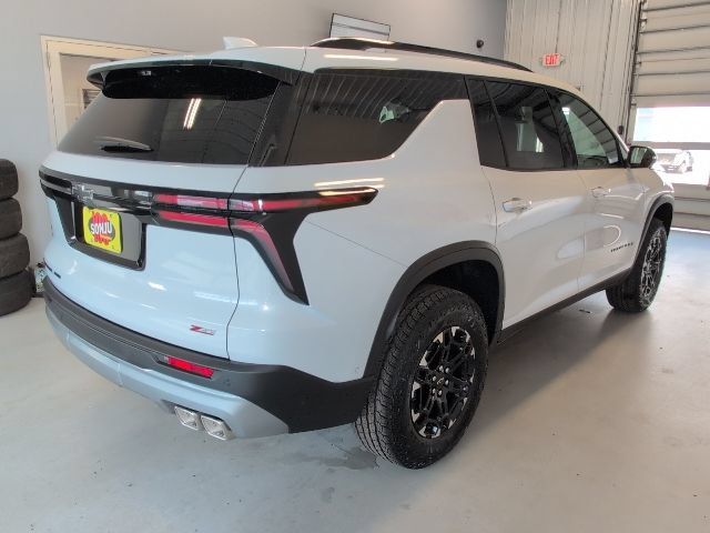 New 2027 Chevrolet Traverse Z71 w/ Enhanced Driving Package AWD/4WD image 5