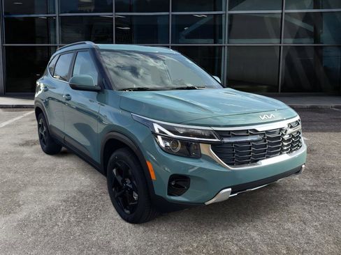 New 2026 Kia Seltos SX image 3