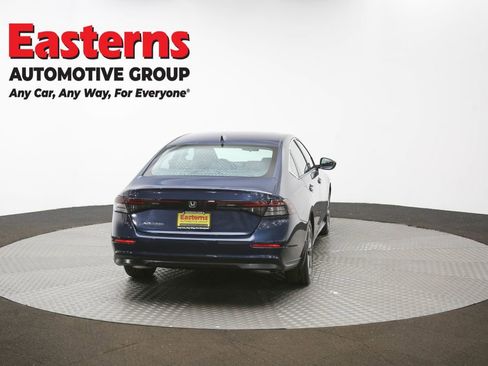 Used 2024 Honda Accord EX image 37