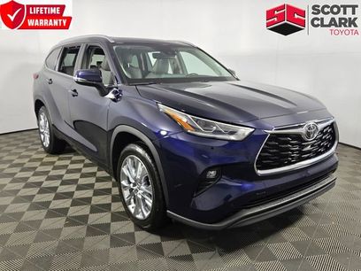 Used 2023 Toyota Highlander Limited