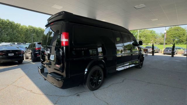 Used 2020 GMC Savana 2500 Extended w/ Enhanced Convenience Package RWD image 8
