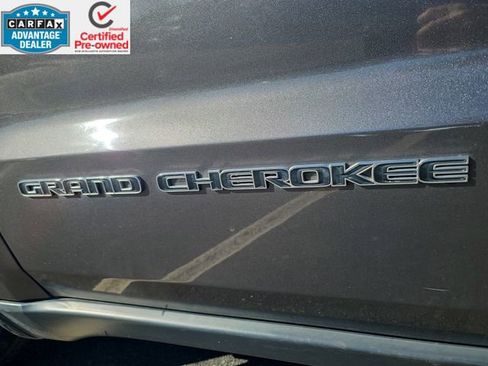 Certified 2018 Jeep Grand Cherokee Limited image 13