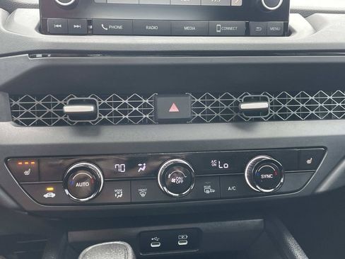 Used 2025 Honda Accord SE image 36