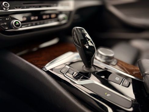 Used 2019 BMW 540i xDrive 540i xDrive w/ Convenience Package image 27