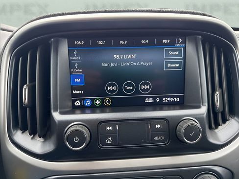 Used 2022 Chevrolet Colorado LT w/ Fleet Safety Package image 16