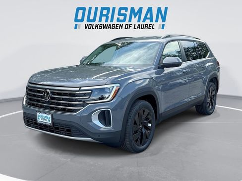 New 2026 Volkswagen Atlas SE AWD/4WD image 1