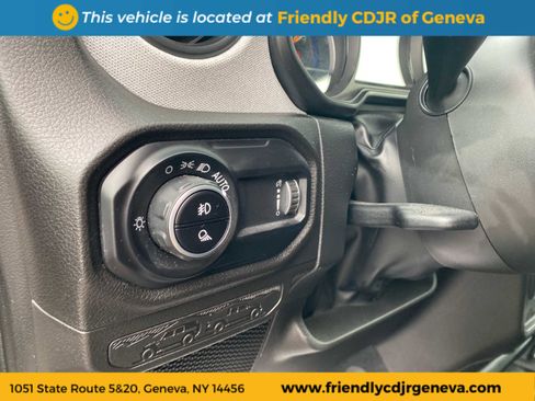 Used 2024 Jeep Gladiator Sport image 20