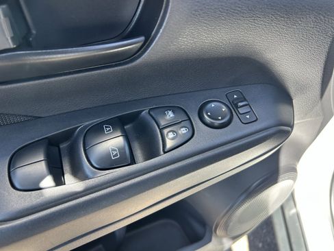 Used 2023 Nissan Kicks S FWD image 28