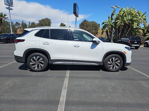 Certified 2025 Volkswagen Tiguan S image 4