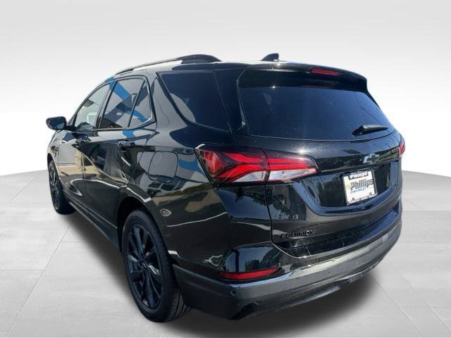 Used 2023 Chevrolet Equinox RS w/ LPO, Floor Liner Package FWD image 11