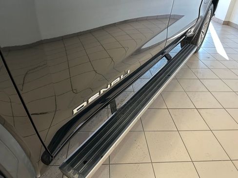 Used 2019 GMC Sierra 1500 Denali w/ Denali Ultimate Package image 8