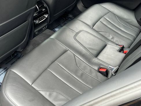 Used 2023 BMW M5 w/ Executive Package image 21