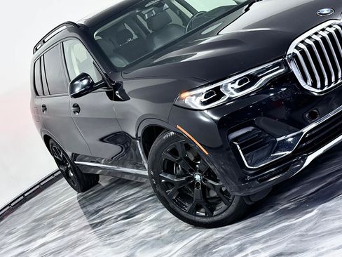 Used 2021 BMW X7 xDrive40i w/ Premium Package AWD/4WD image 4