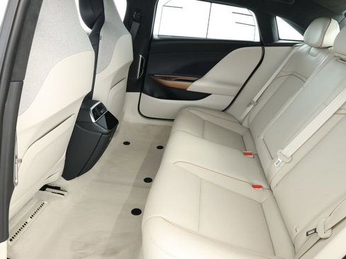 Used 2023 Lucid Air Touring image 23