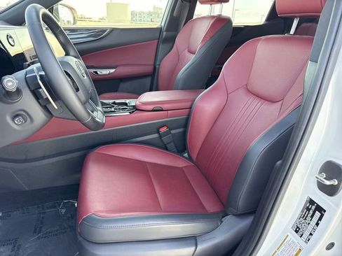 Certified 2024 Lexus NX 250 FWD image 11