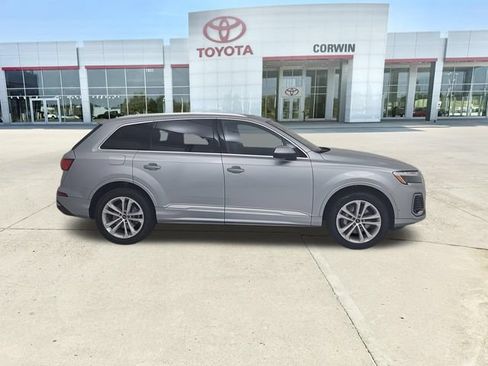 Used 2025 Audi Q7 3.0T Premium Plus AWD/4WD image 42