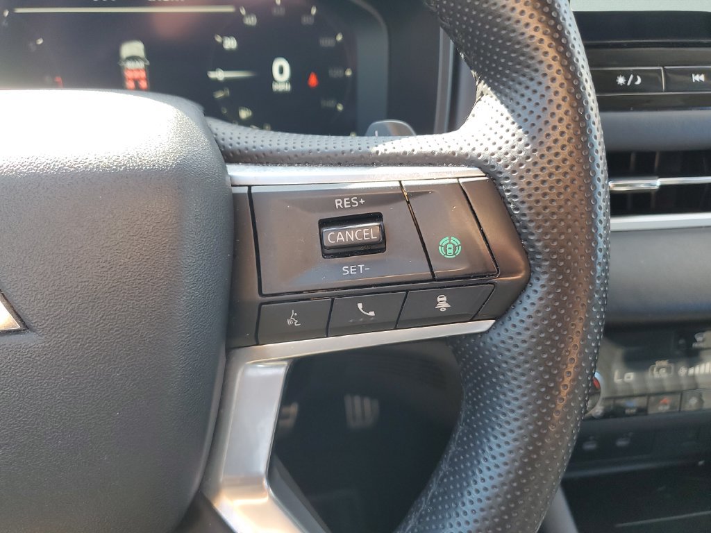 Used 2025 Mitsubishi Outlander SEL FWD image 22