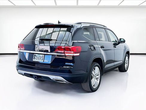 Used 2020 Volkswagen Atlas SE w/ Towing Package image 4