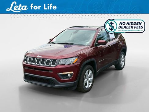 Used 2021 Jeep Compass Latitude w/ Sun and Sound Group AWD/4WD image 1