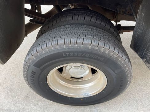 Used 1999 Ford F350 XLT image 20